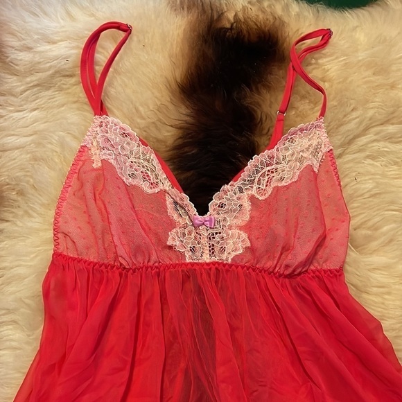 Victoria’s‎ Secret Red Lace Sheer Lingerie Tank - Picture 2 of 9